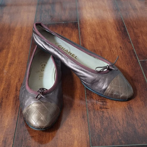 CHANEL Shoes Chanel Metallic Brown Leather Flats Eu Us